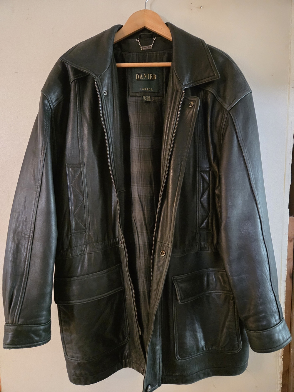 Vintage Danier Canada Black Genuine Leather 3/4 Coat Jacket Men’s 40-42 M